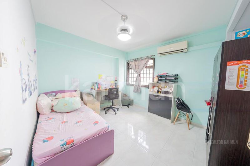 4 Room (4A) HDB for Sale in  719 Woodlands Avenue 6 - Image 9